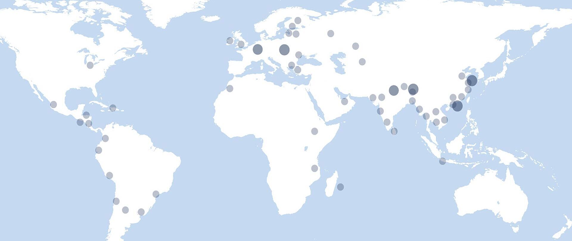 mapa mundial con puntos para la ubicación de los laboratorios de pruebas y las oficinas de contacto