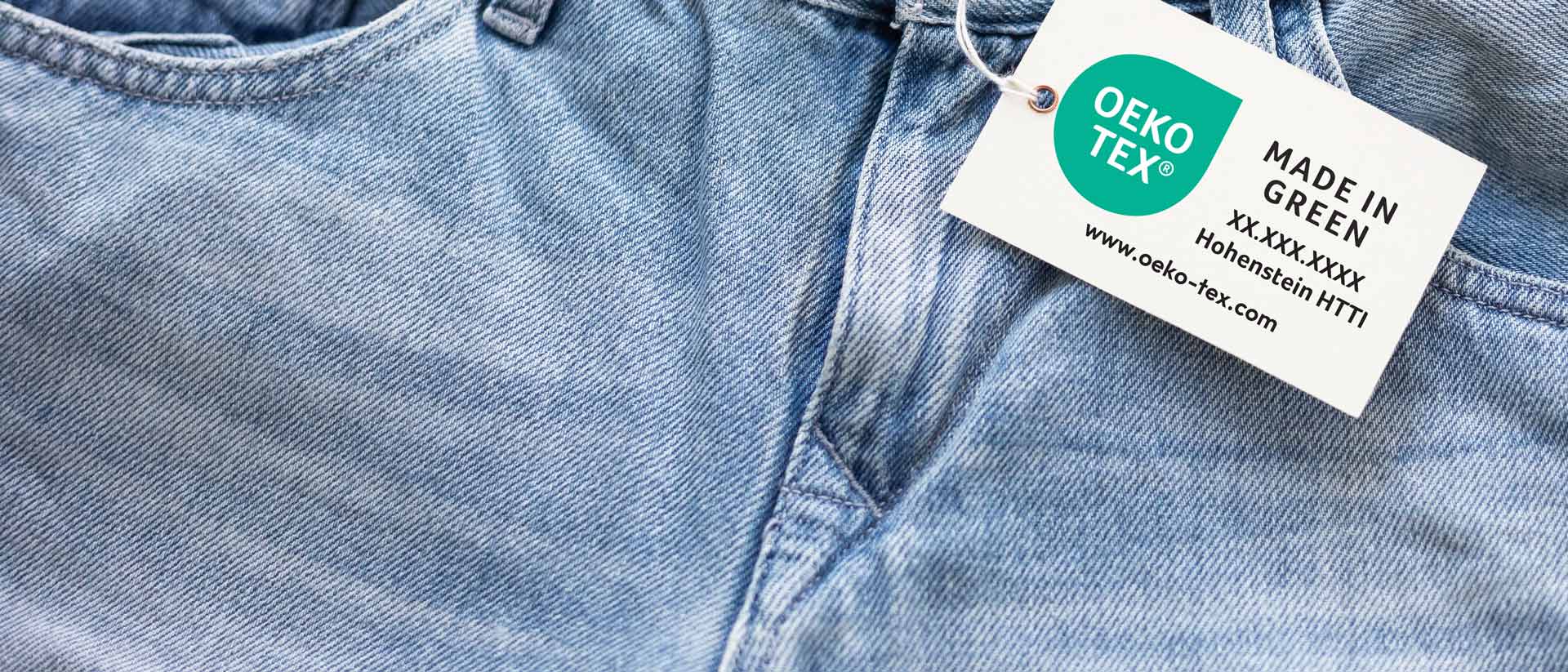 Jeans con etiqueta de certificación OEKO-TEX® MADE IN GREEN